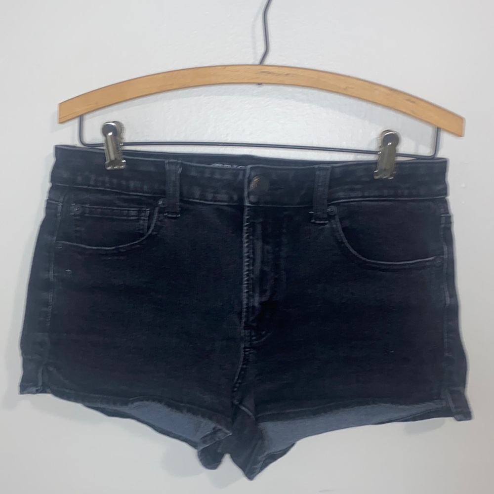 🪼Comfy Black American Eagle Jean shorts! - Picture 1 of 8